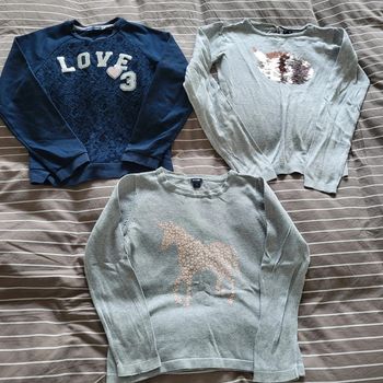Lot de 3 pulls en coton / sweat 8 ans mi saison