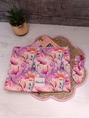 Pochette a livre + marque page