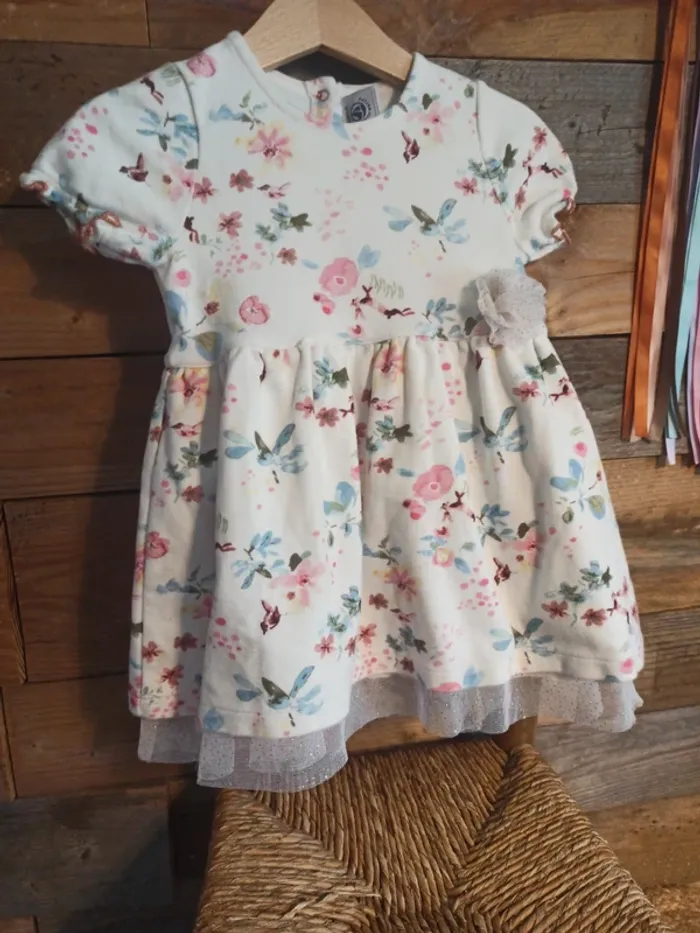 Robe 18 mois petit bateau tbe - photo numéro 2
