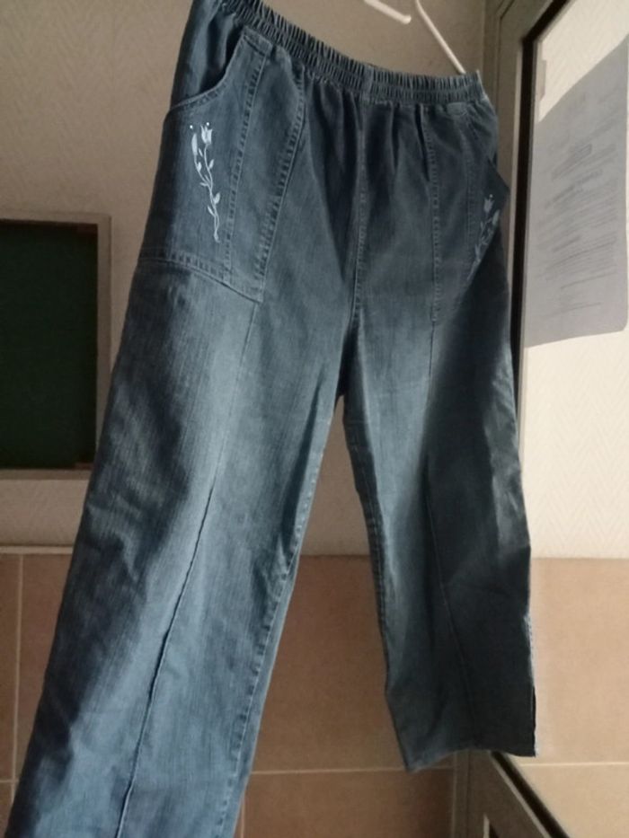 Pantalon en jean femme - photo numéro 4