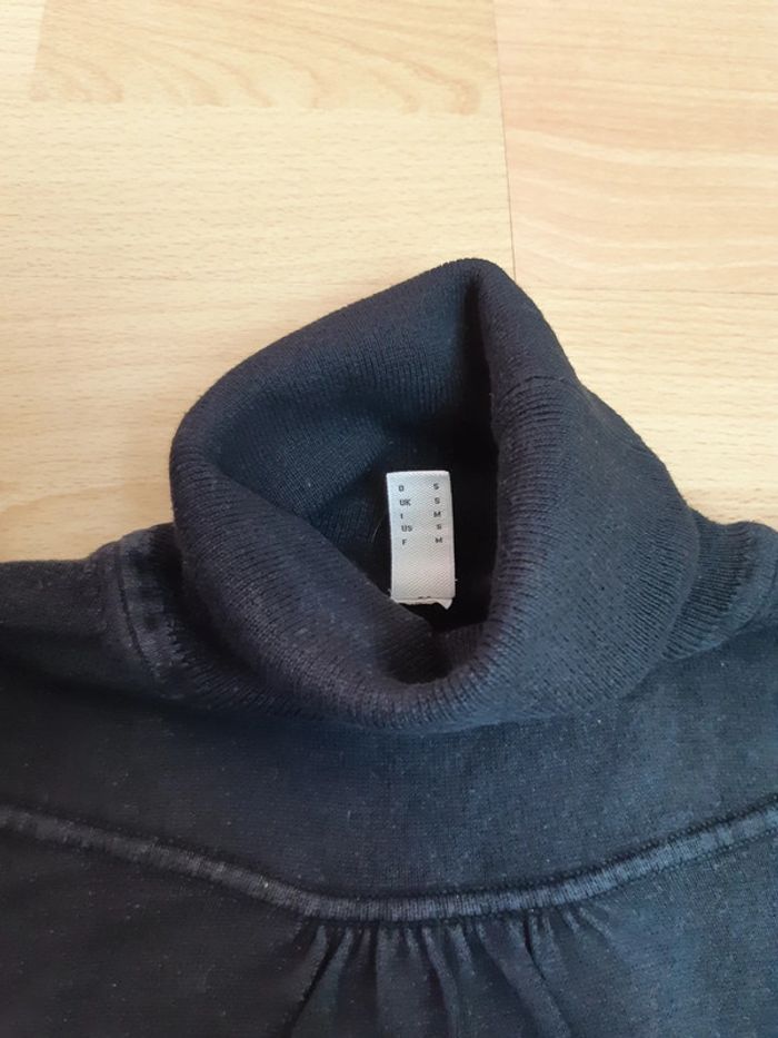 Pull noir col roulé Esprit taille 38. TBE - photo numéro 2