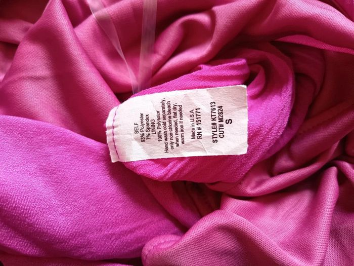 Crop-top. Une seule bretelle. Marque Lelis. (935) - photo numéro 4