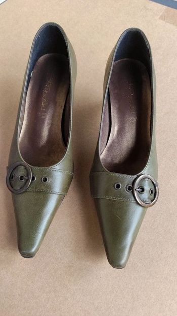 Escarpins vert olive