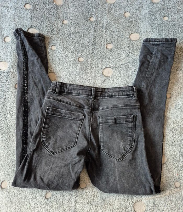 Jean slim 10 ans - photo numéro 3