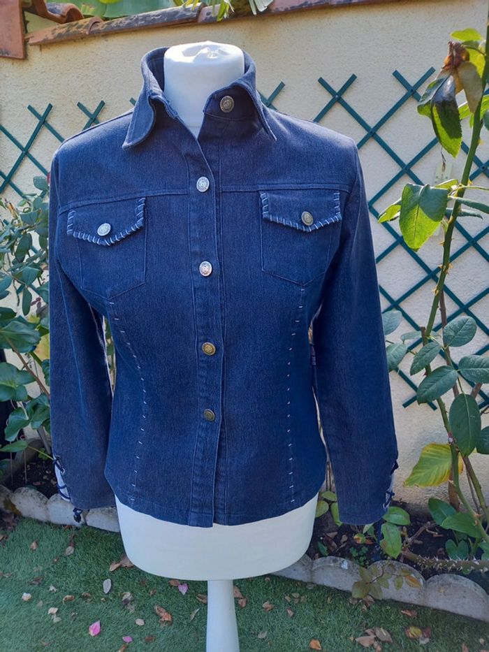 Veste en jean Lovine designs 40 - photo numéro 2