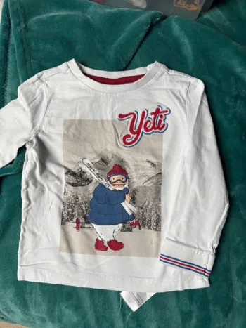 T-shirt yéti 2 ans 92 cm
