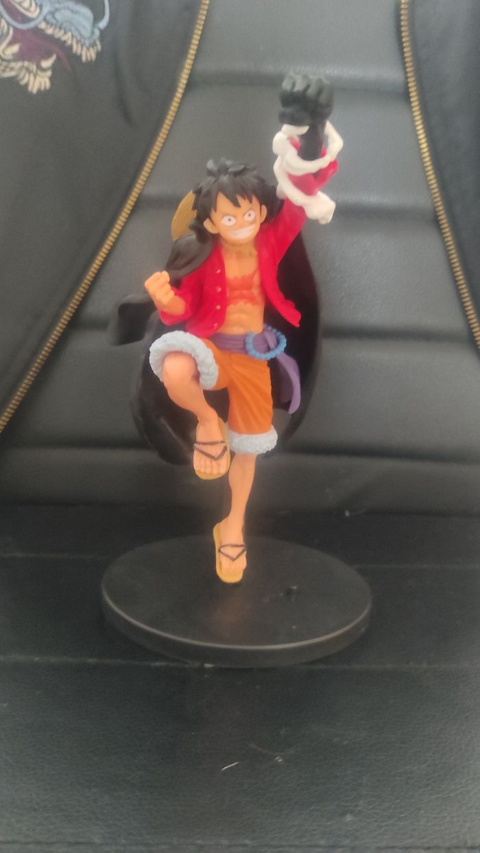 Figurine one pièce Luffy