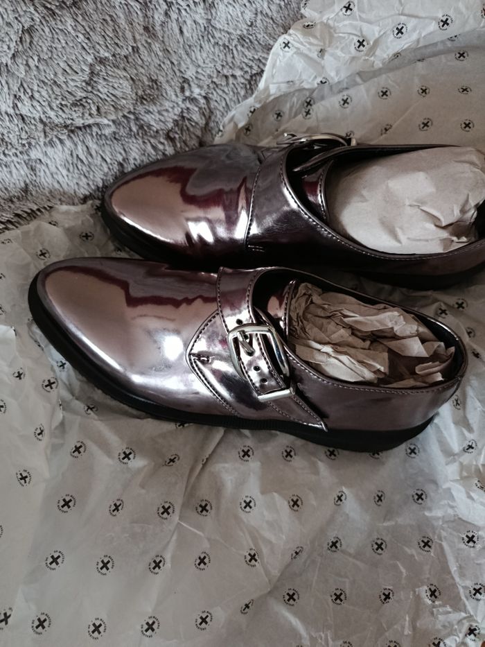 Magnifique chaussures - photo numéro 4