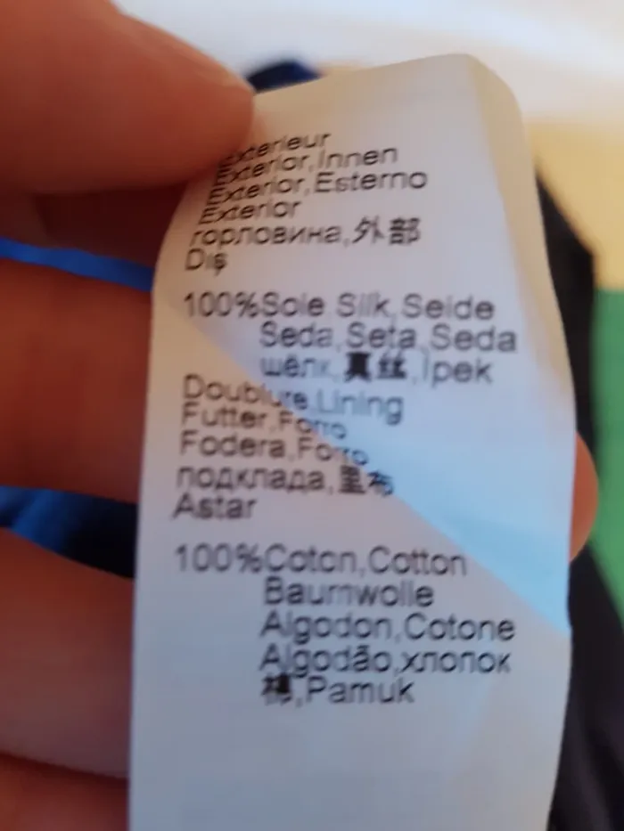Robe en soie I code - photo numéro 2