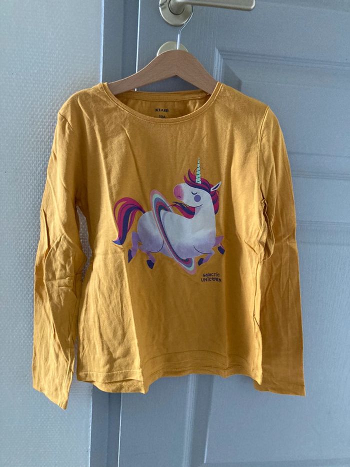 TEE shirt manches longues kiabi 10 ans
