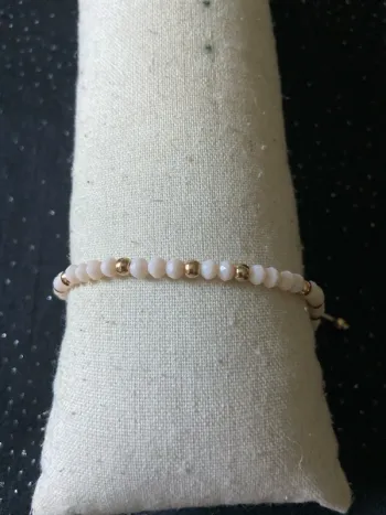 Bracelet pierre cristal beige