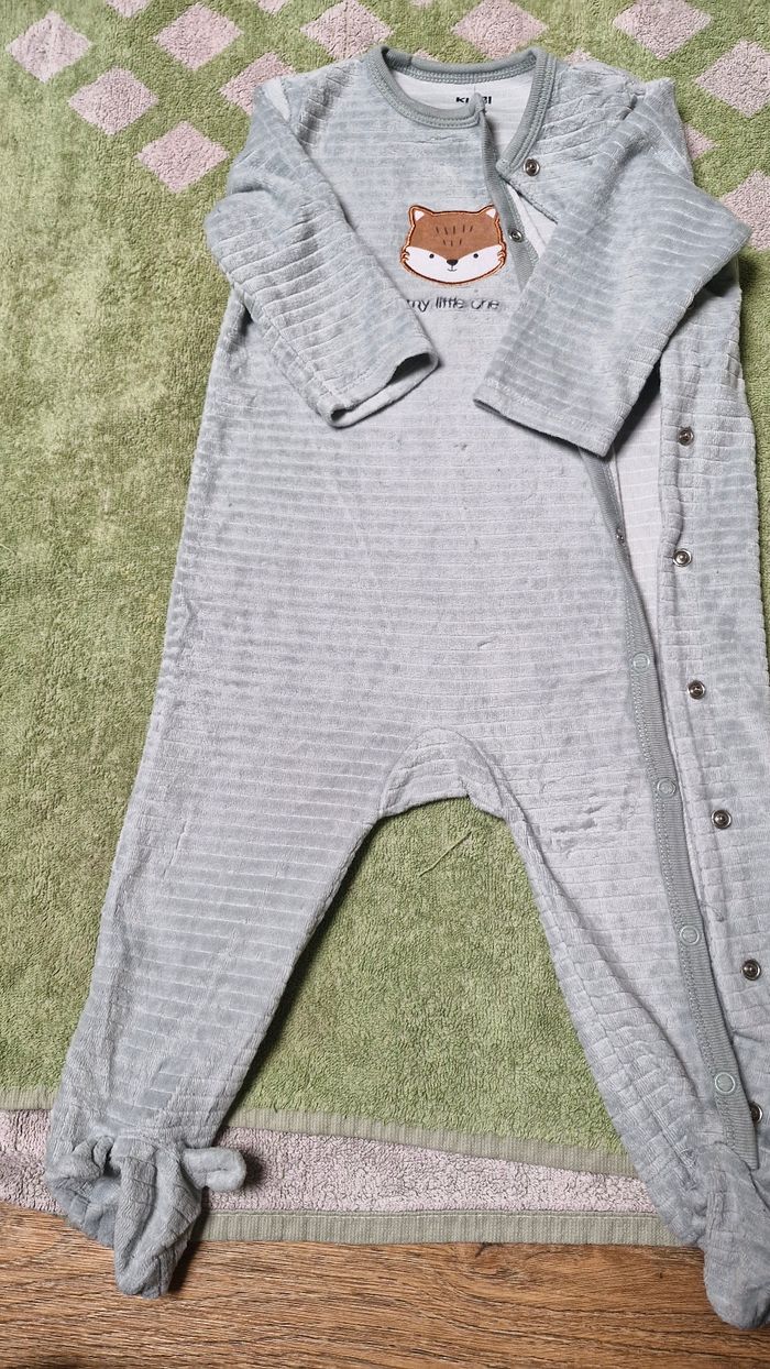 Lot vêtements 12 mois - photo numéro 8