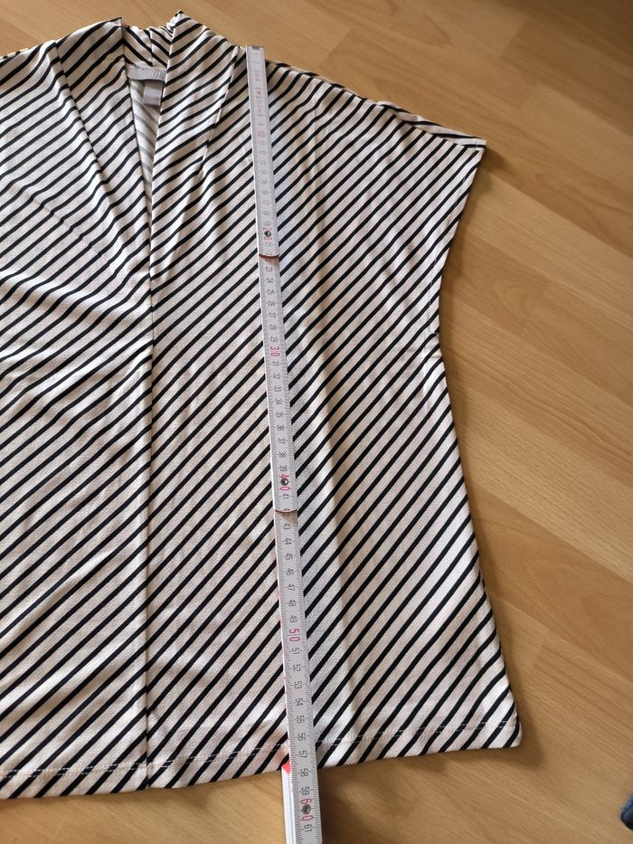 Blouse H&M beige lignée noir taille S - photo numéro 5