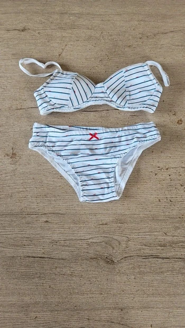 Ensemble sous vêtement, culotte et soutien gorge, neuf, 70 A