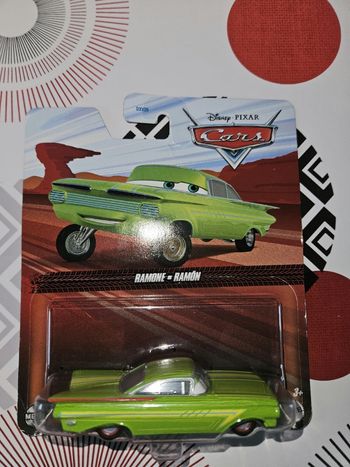 Voiture cars Mattel Disney Pixar neuve