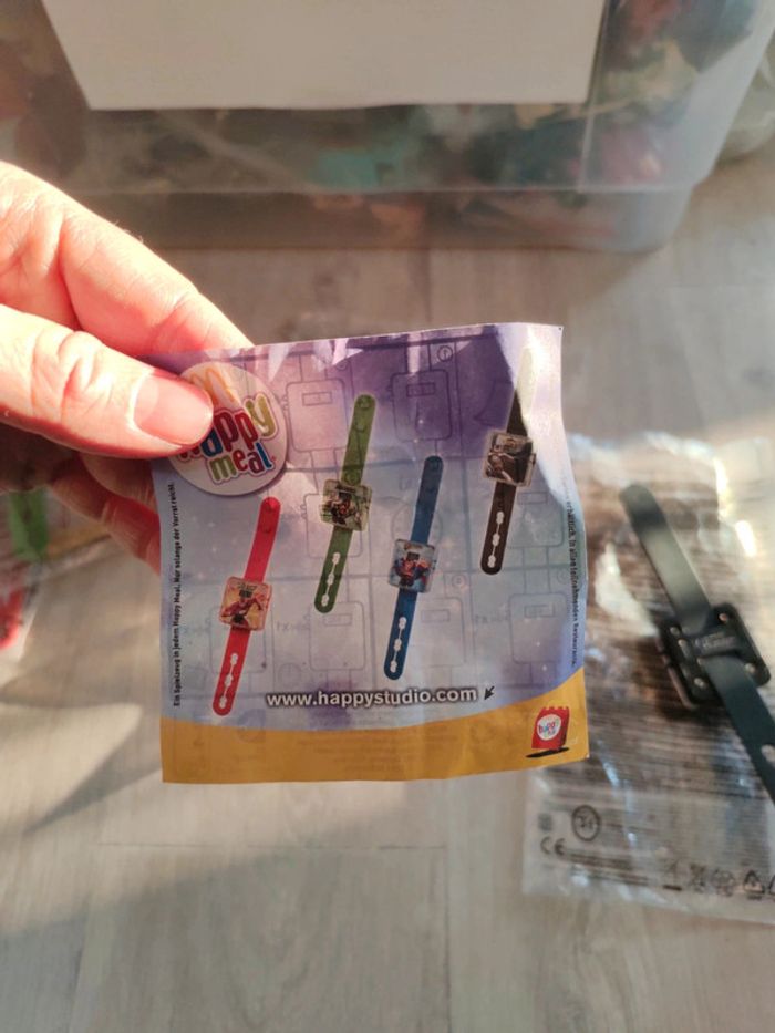 Figurine McDonald's montre DC comics - photo numéro 7