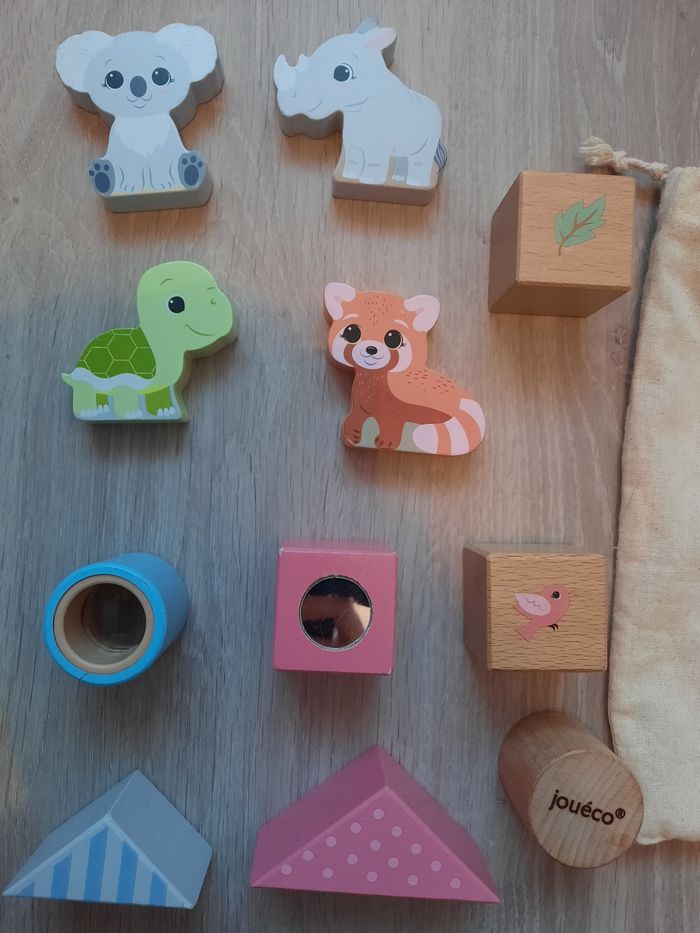 Jeux de construction avec blocs sensoriels - photo numéro 9