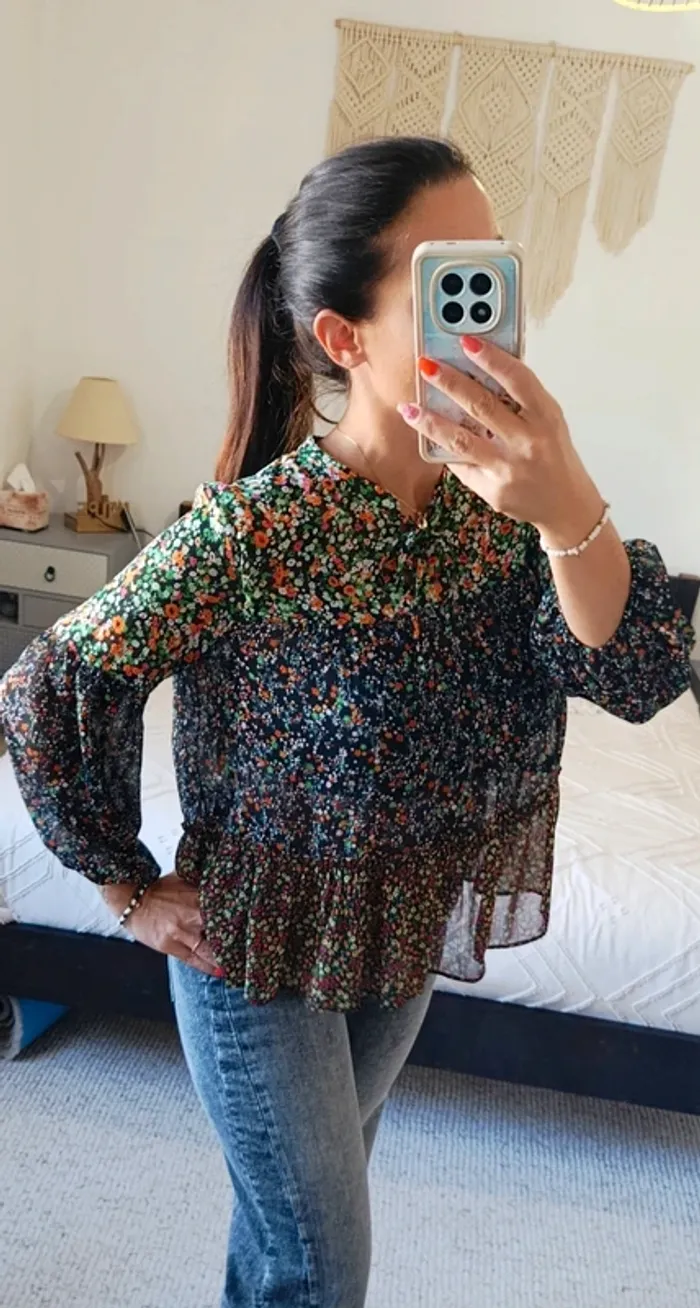 Blouse Mango Casual MNG L noir fleuri fluide légère ample - photo numéro 2