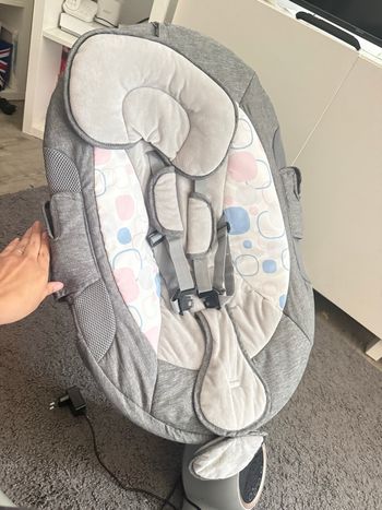 Balancelle bébé  électrique 