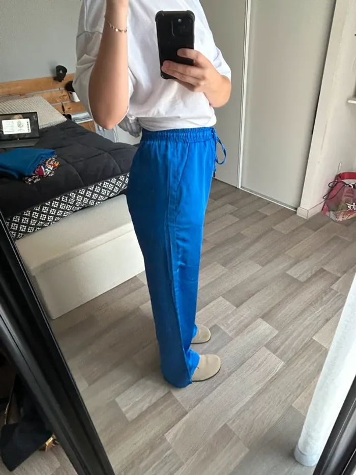 Pantalon fluide à jambes large - photo numéro 2