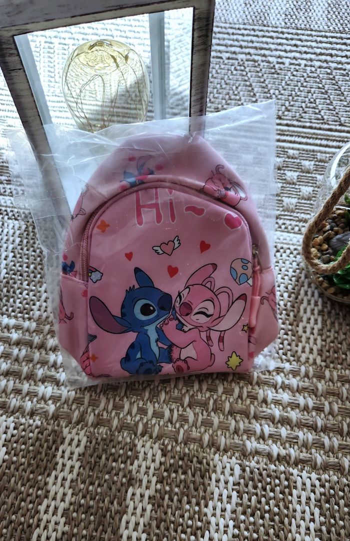 Petit sac à dos bandoulière rose Stitch Angel - photo numéro 10