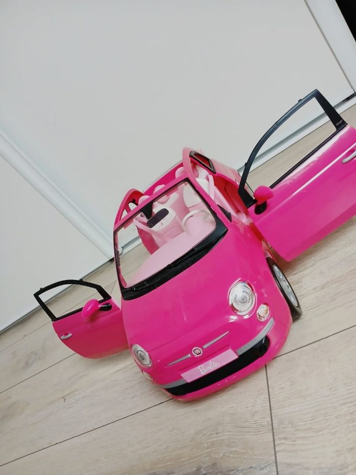 Voiture Barbie Fiat 500 rose - photo numéro 4