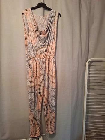 Magnifique combinaison femme manche courte été leger