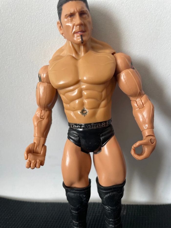 Figurine articulée catcheur Batista WWE wwf jakks Pacific 2003 18cm superstar du catch - photo numéro 3