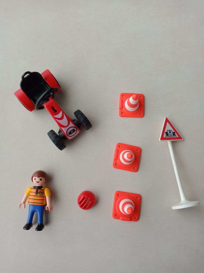 Playmobil Enfant avec karting - photo numéro 2