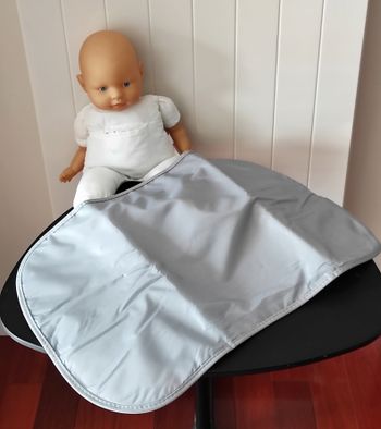 Tapis à langer de voyage pour bébé – Gris, lavable