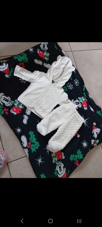 Ensemble gilet pantalo