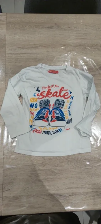 T-shirt