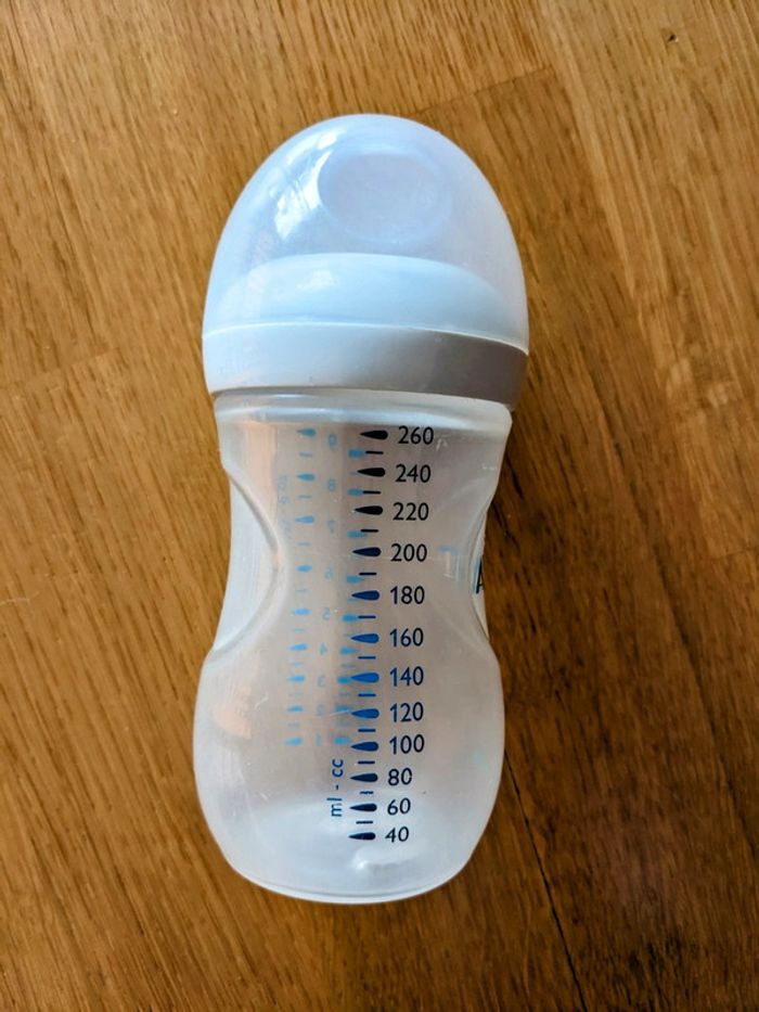 Lot de biberons - photo numéro 14