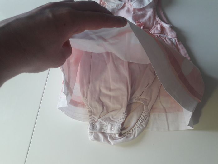 Robe à pois avec body intégré - photo numéro 2