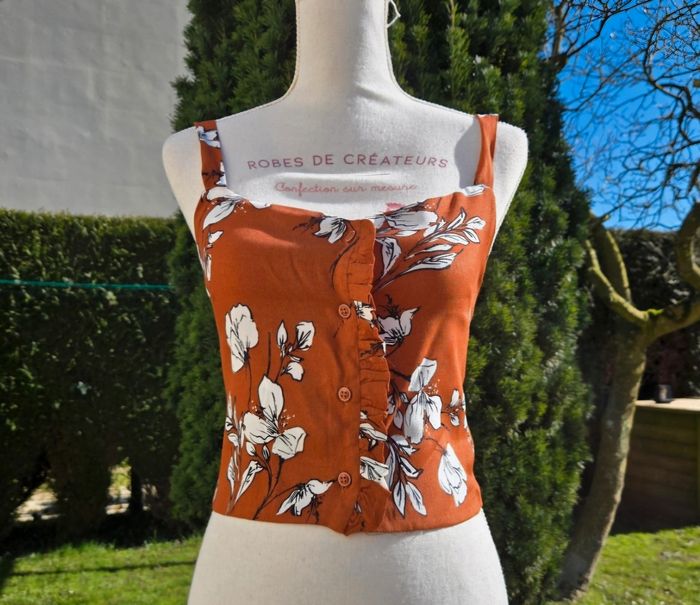 Top à bretelles rouge taille S
