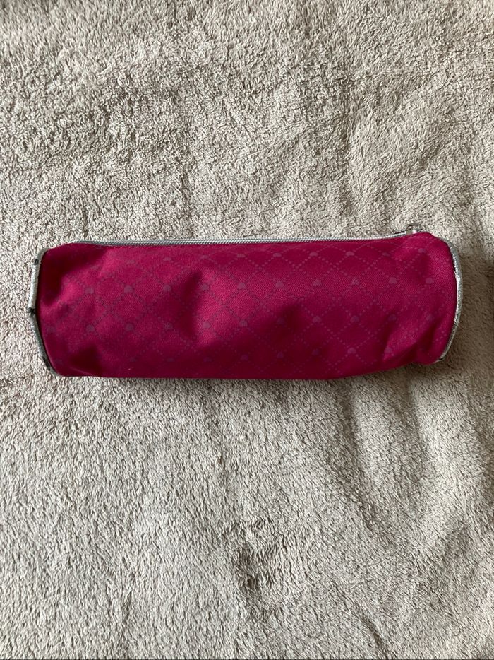 Trousse scolaire - photo numéro 4