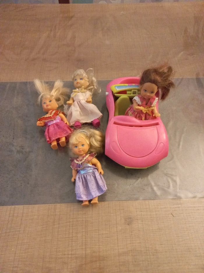 4 mini poupée voiture