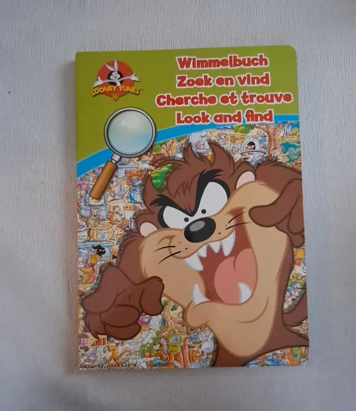 Cherche et trouve Looney Tunes
