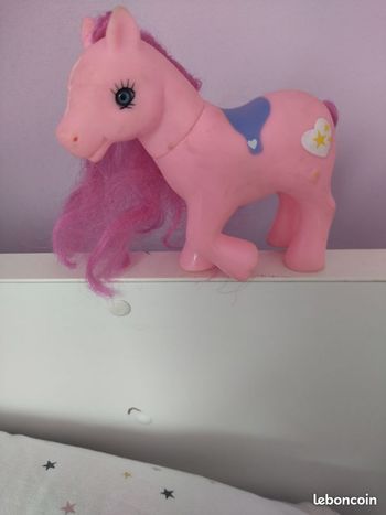 petit poney rose