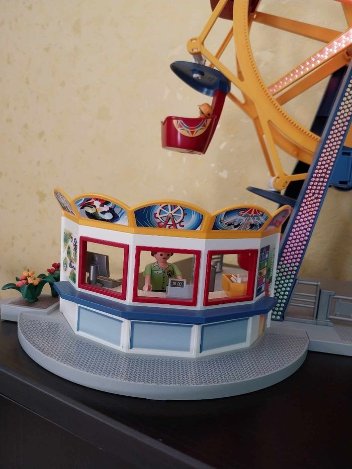 Playmobil Grande roue lumineuse + moteur - photo numéro 4