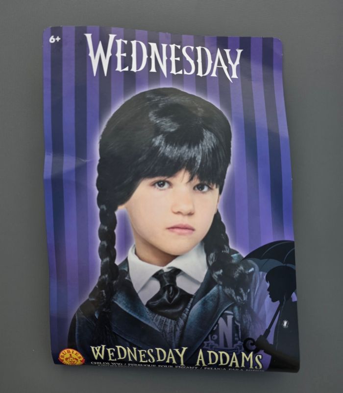 Perruque enfant Mercredi Addams 6 ans et + - photo numéro 2