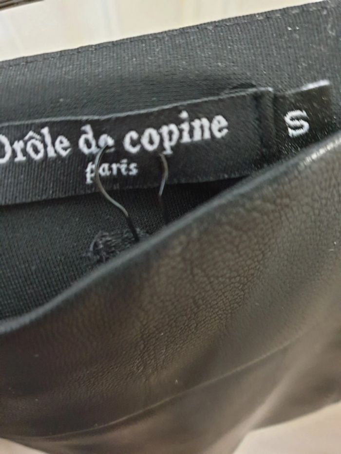 Jupe simili cuir Drôle de Copine Taille S - photo numéro 5