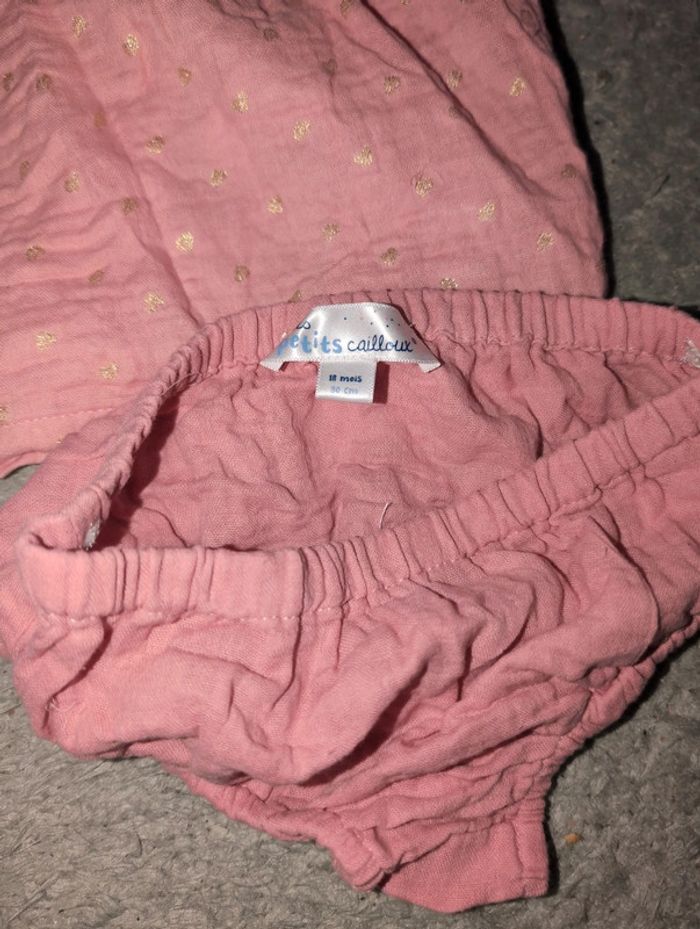 Ensemble les petits cailloux - photo numéro 2