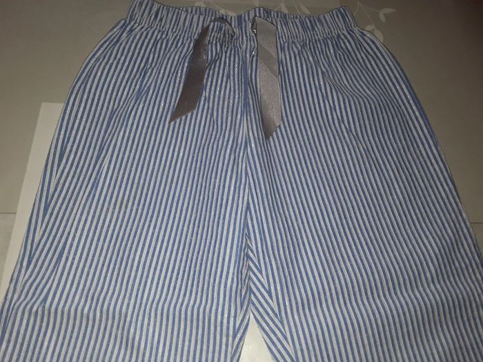 🔮 Pantalon Brillant en 5 ans 🔮 - photo numéro 2