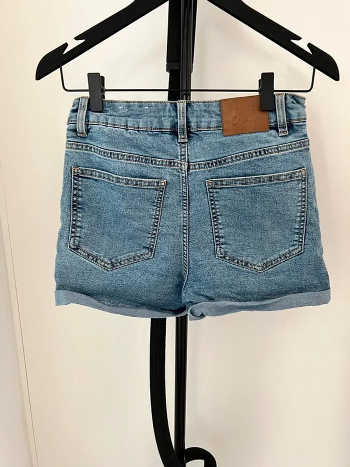 Short jean Jennyfer 36 - photo numéro 2