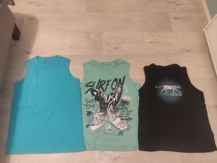 Lot 3 débardeurs Airness C&A 10-12 ans