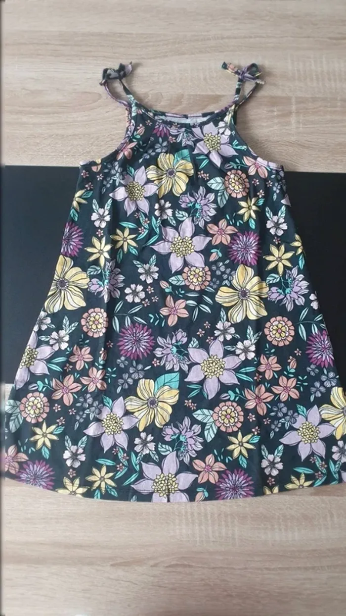 Lot de 2 robes bretelles 5 ans - photo numéro 5