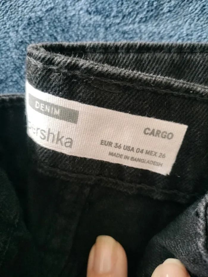 Cargo noir - photo numéro 2