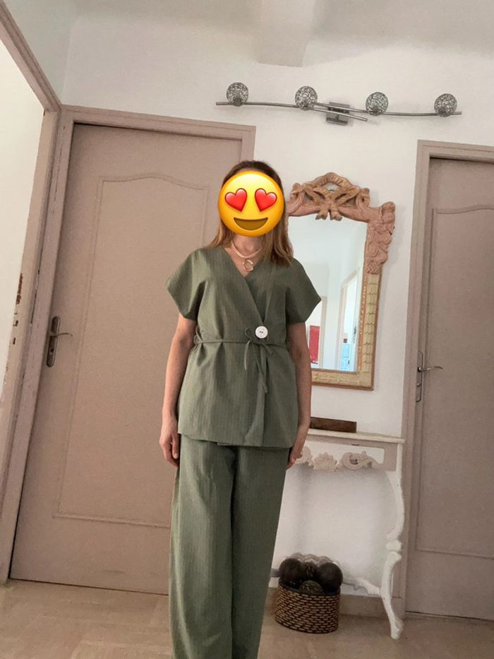 Ensemble chic neuf M/L - photo numéro 3
