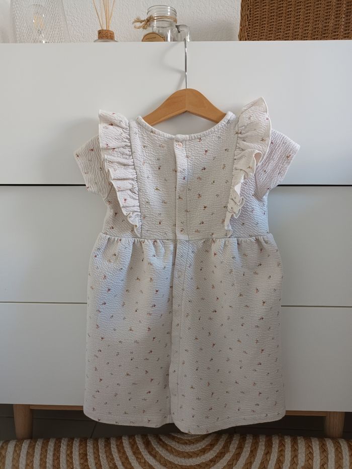 Magnifique robe fleurie effet gaze de coton 36 mois - photo numéro 4
